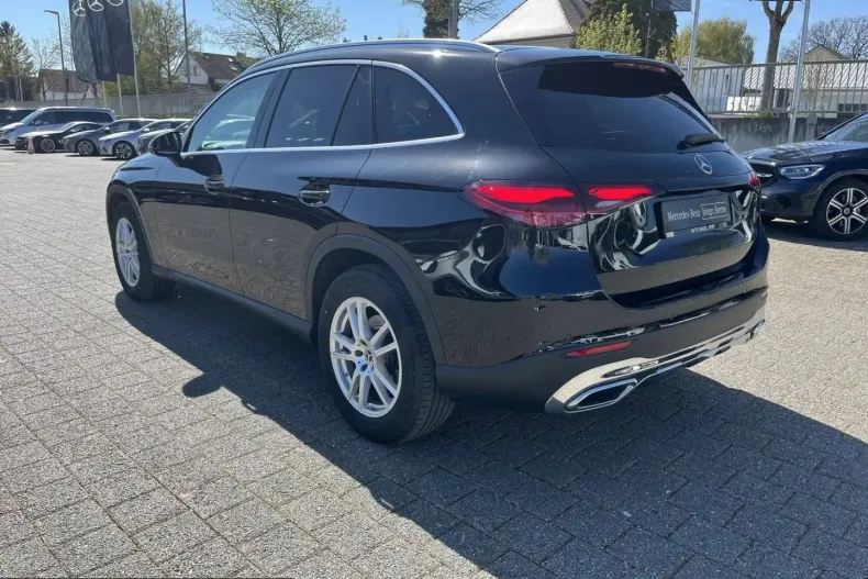 Mercedes-Benz GLC 220 (Clasa GLC) din 2025 cu 35.544 km - oferta MER218660 - foto 3