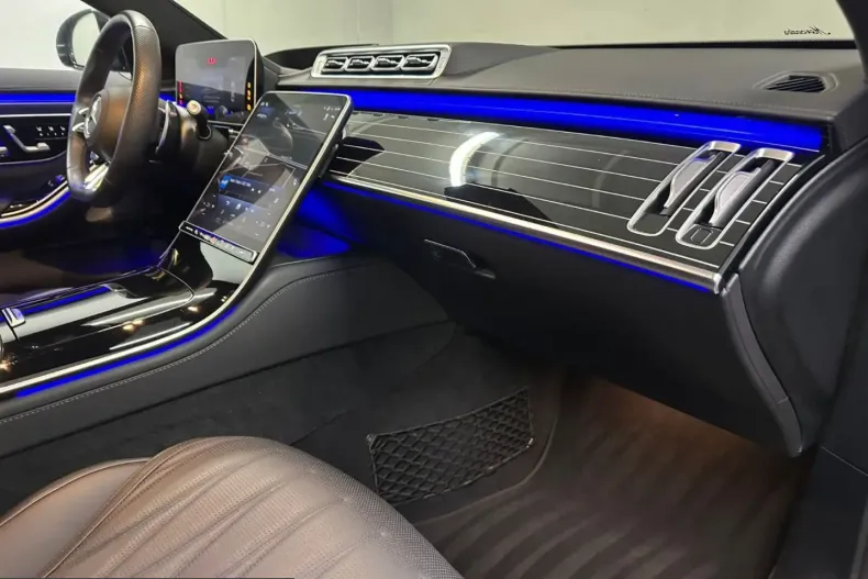 Mercedes-Benz S 63 AMG (Clasa S) din 2024 cu 20.900 km - oferta MER218666 - foto 18