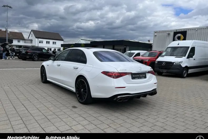 Mercedes-Benz S 63 AMG (Clasa S) din 2024 cu 10.784 km - oferta MER218671 - foto 3