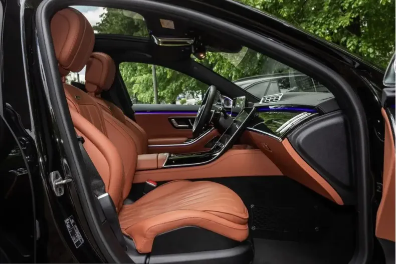 Mercedes-Benz S 63 AMG (Clasa S) din 2025 cu 8.712 km - oferta MER218674 - foto 9