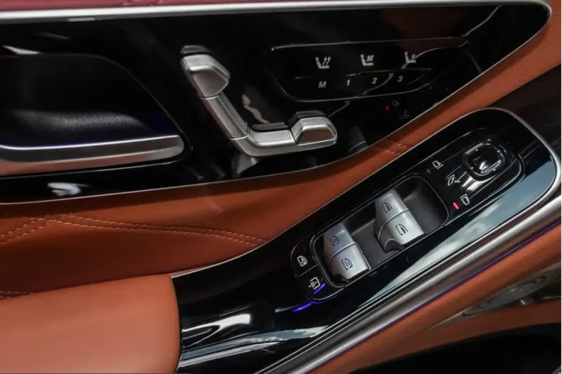 Mercedes-Benz S 63 AMG (Clasa S) din 2025 cu 8.712 km - oferta MER218674 - foto 26