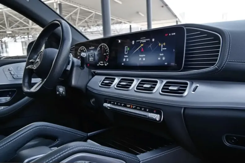 Mercedes-Benz GLE 350 (Clasa GLE) din 2024 cu 14.900 km - oferta MER218681 - foto 7