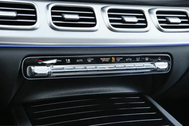 Mercedes-Benz GLE 350 (Clasa GLE) din 2024 cu 14.900 km - oferta MER218681 - foto 17