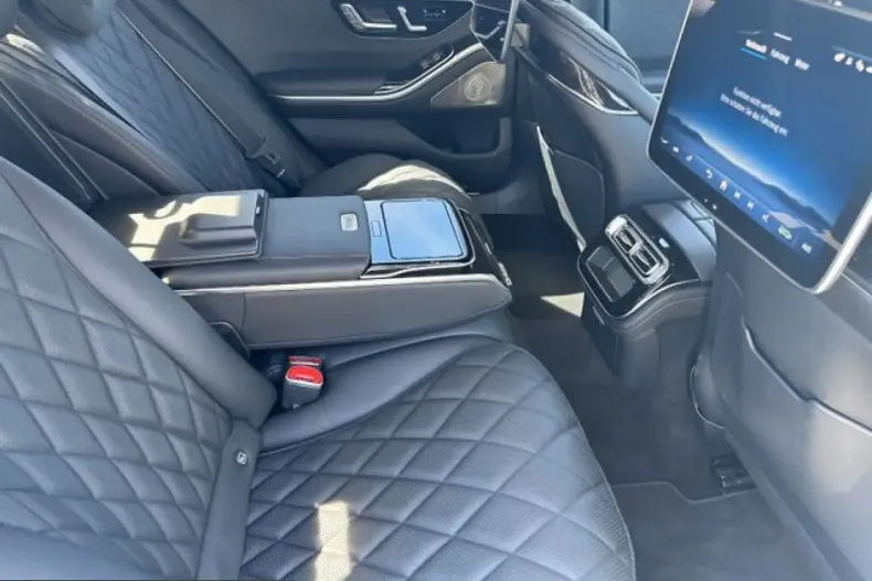 Mercedes-Benz S 400 (Clasa S) din 2023 cu 48.900 km - oferta MER218684 - foto 9