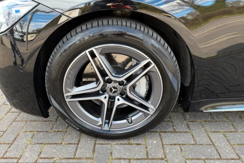 Mercedes-Benz S 580 (Clasa S) din 2024 cu 53.044 km - oferta MER218685 - foto 36