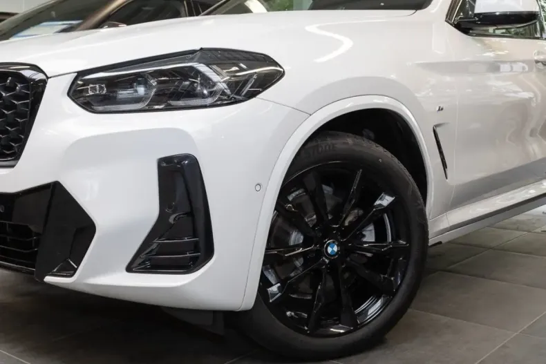 BMW X4 (Seria X) din 2023 cu 53.922 km - oferta BMW218696 - foto 2