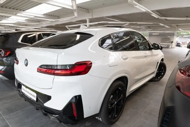 BMW X4 (Seria X) din 2023 cu 53.922 km - oferta BMW218696 - foto 3