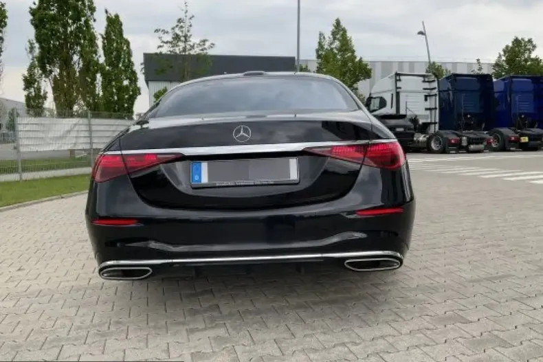 Mercedes-Benz S 580 (Clasa S) din 2024 cu 59.459 km - oferta MER218697 - foto 8