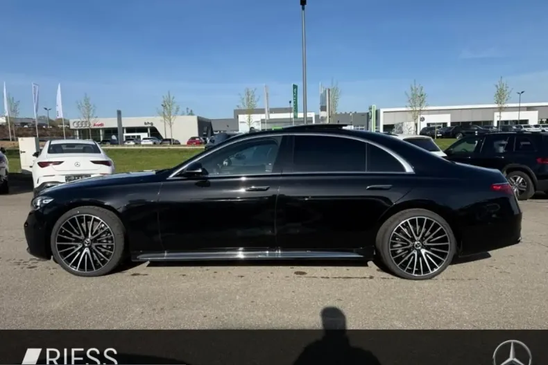 Mercedes-Benz S 580 (Clasa S) din 2025 cu 14.987 km - oferta MER218699 - foto 3
