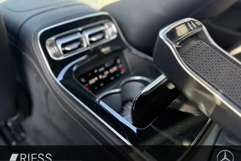 Mercedes-Benz S 580 (Clasa S) din 2025 cu 14.987 km - oferta MER218699 - foto 9