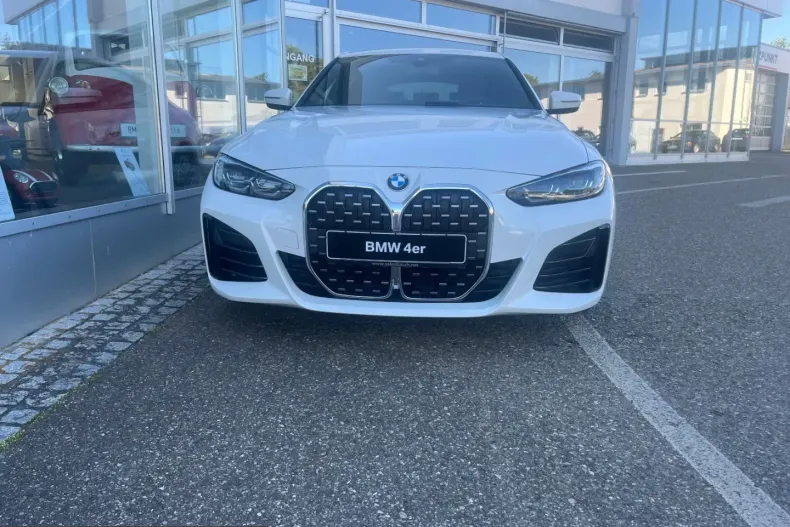 BMW 420i (Seria 4) din 2024 cu 9.500 km - oferta BMW218708 - foto 3