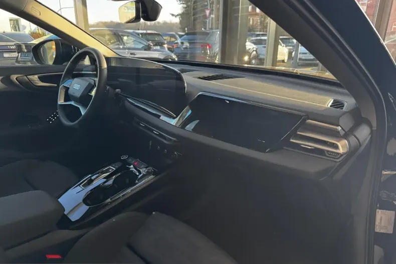 Audi A5 din 2024 cu 5.200 km - oferta AUD218714 - foto 12