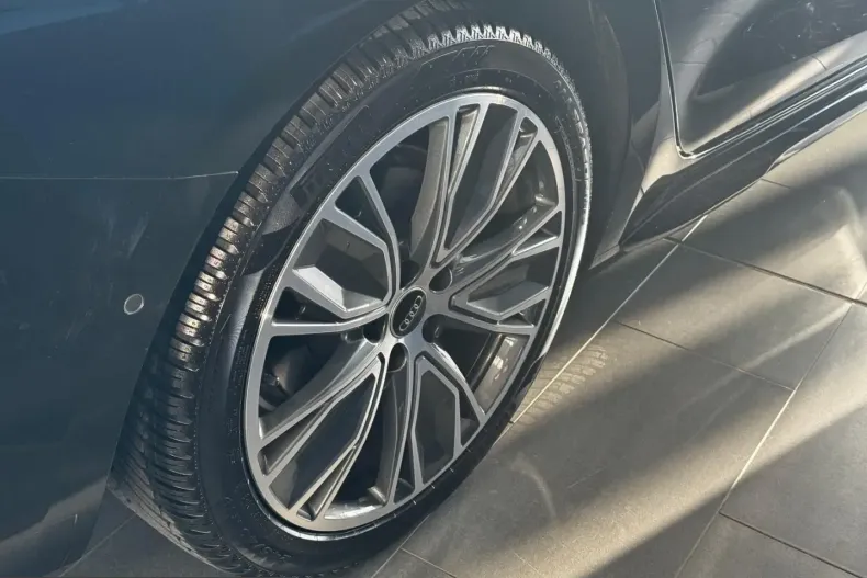 Audi A5 din 2024 cu 5.200 km - oferta AUD218714 - foto 23