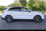 Porsche Cayenne din 2023 cu 10.500 km - oferta POR218715 - foto 4