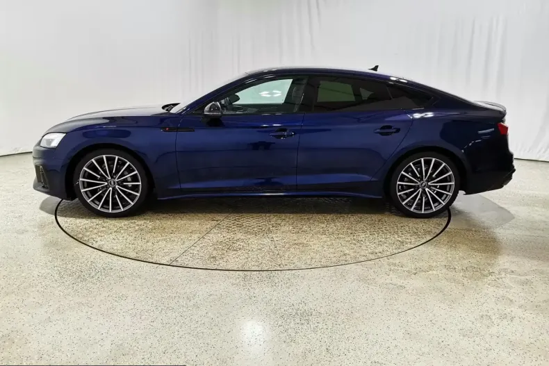 Audi A5 din 2024 cu 12.600 km - oferta AUD218717 - foto 3