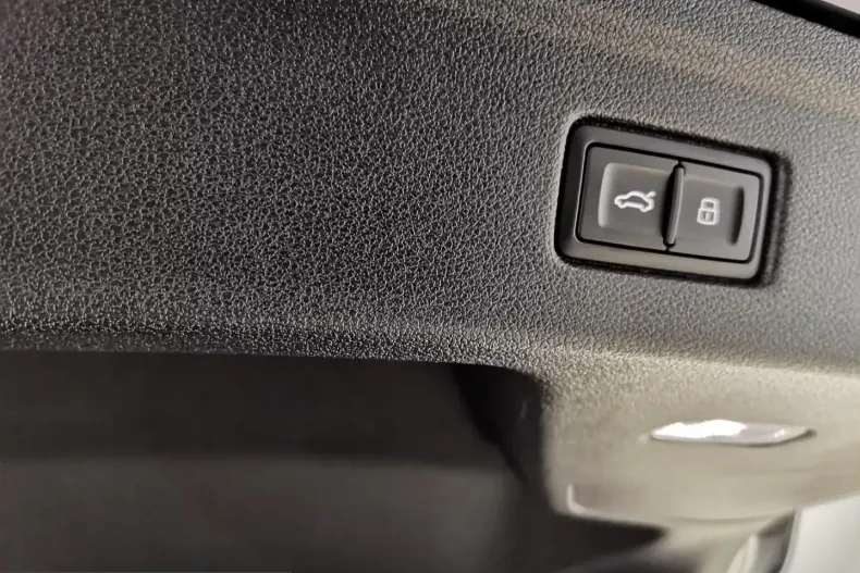 Audi A5 din 2024 cu 12.600 km - oferta AUD218717 - foto 20