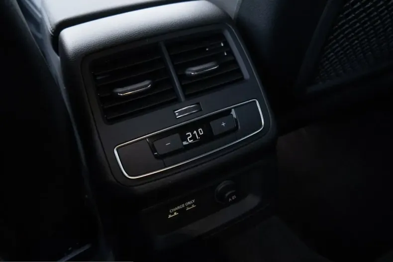 Audi A5 din 2023 cu 11.363 km - oferta AUD218719 - foto 10