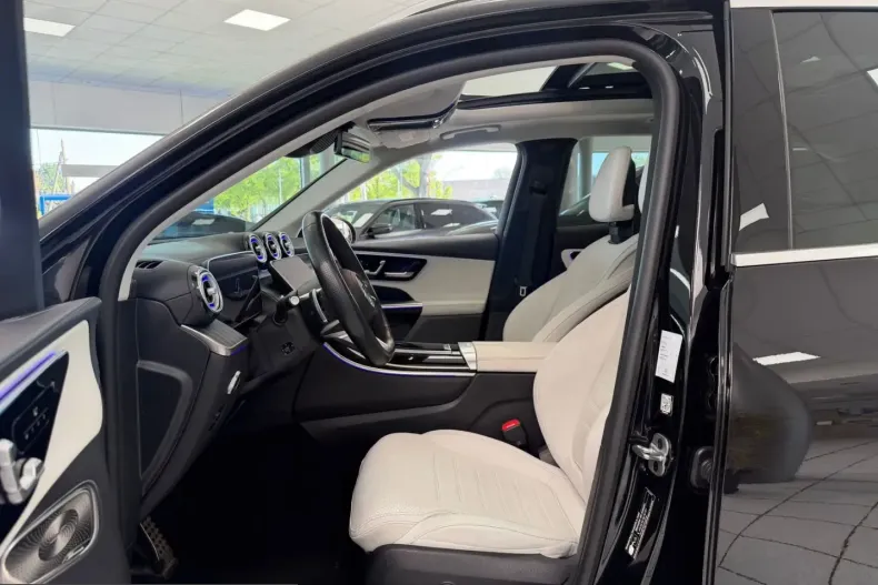 Mercedes-Benz GLC 300 (Clasa GLC) din 2022 cu 38.276 km - oferta MER218722 - foto 11