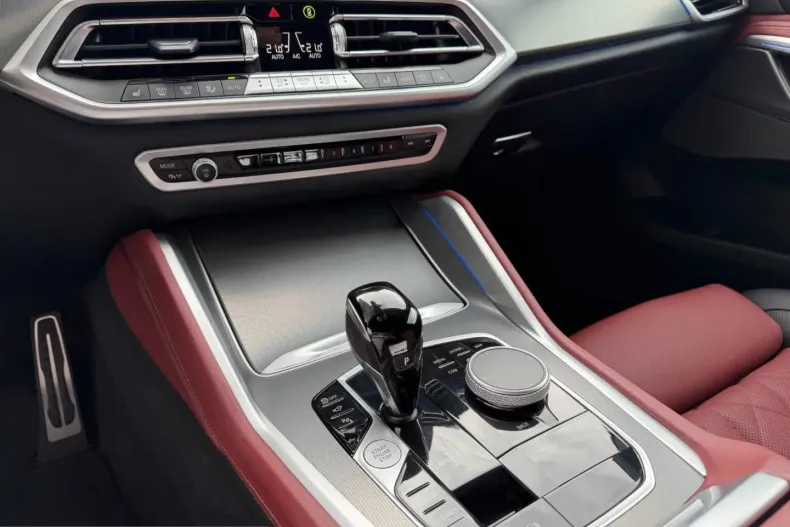 BMW X6 (Seria X) din 2023 cu 73.458 km - oferta BMW218733 - foto 13