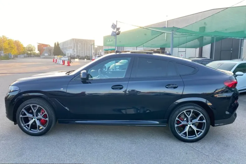 BMW X6 (Seria X) din 2023 cu 39.000 km - oferta BMW218734 - foto 1