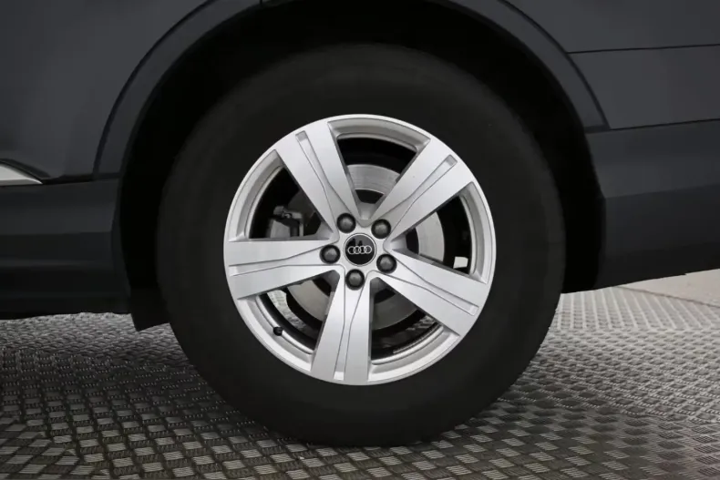 Audi Q7 din 2023 cu 65.100 km - oferta AUD218737 - foto 4