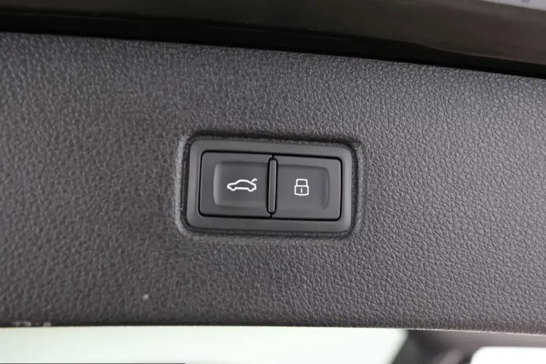 Audi Q7 din 2023 cu 65.100 km - oferta AUD218737 - foto 15