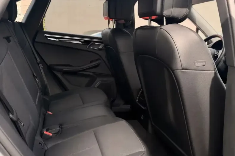 Porsche Macan din 2024 cu 33.100 km - oferta POR218740 - foto 10