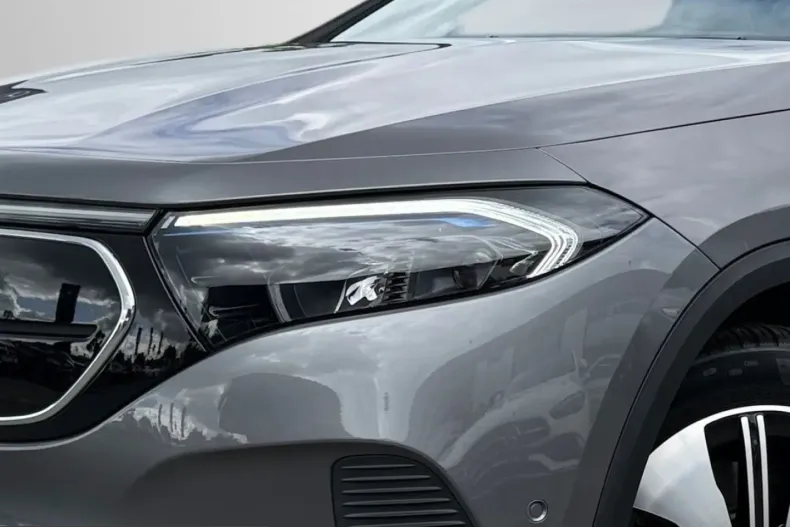 Mercedes-Benz EQA din 2022 cu 9.200 km - oferta MER218752 - foto 9