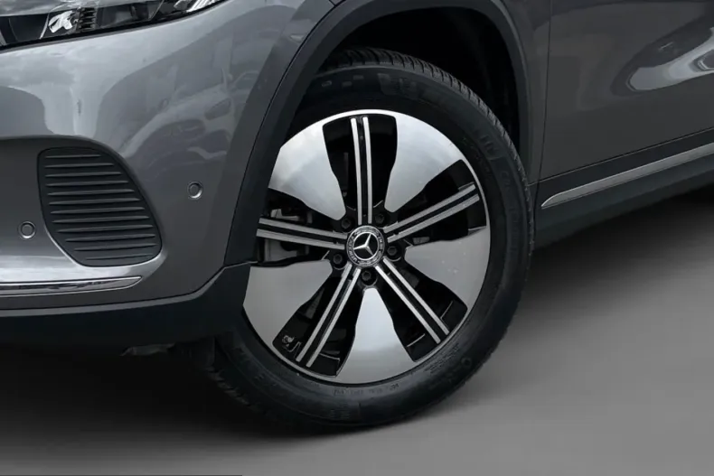 Mercedes-Benz EQA din 2022 cu 9.200 km - oferta MER218752 - foto 10