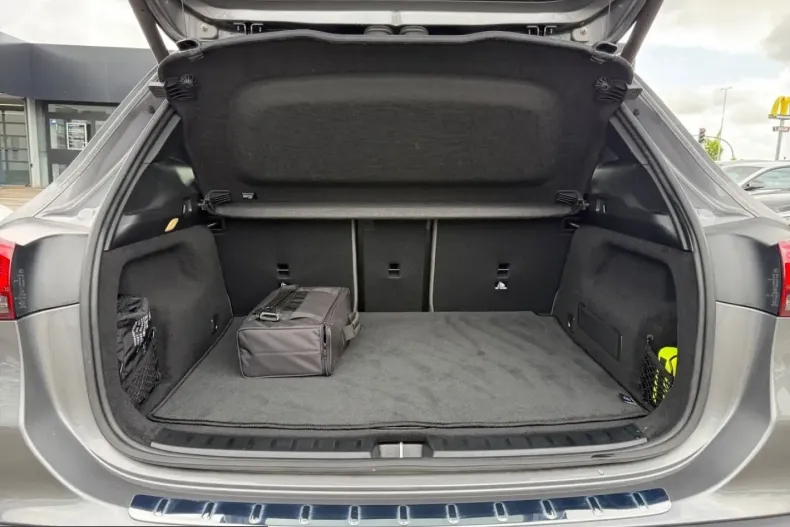 Mercedes-Benz EQA din 2022 cu 9.200 km - oferta MER218752 - foto 11