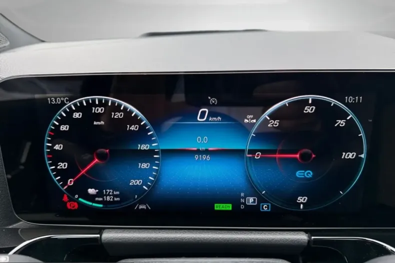 Mercedes-Benz EQA din 2022 cu 9.200 km - oferta MER218752 - foto 19