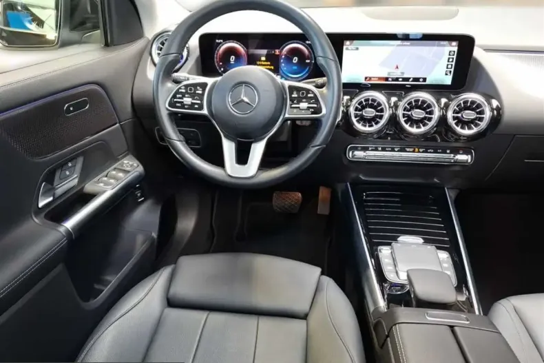 Mercedes-Benz EQA din 2023 cu 28.076 km - oferta MER218754 - foto 10