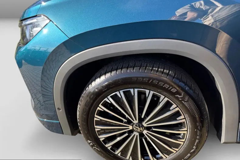 Volkswagen Tayron din 2025 cu 7.659 km - oferta VOL218760 - foto 3
