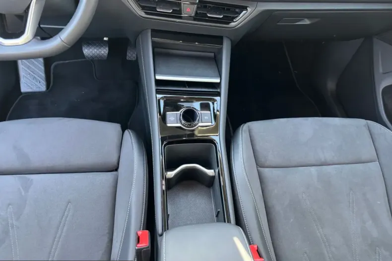 Volkswagen Tayron din 2025 cu 7.659 km - oferta VOL218760 - foto 6