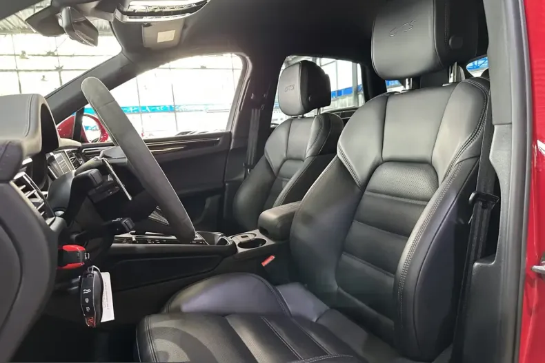 Porsche Macan din 2022 cu 36.893 km - oferta POR218762 - foto 7