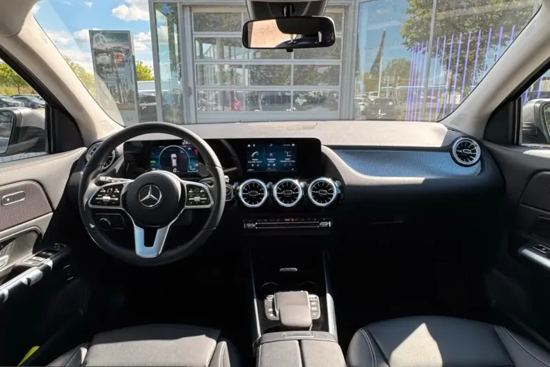 Mercedes-Benz EQA din 2022 cu 19.264 km - oferta MER218770 - foto 12