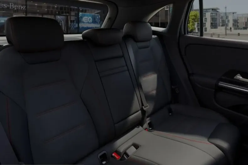 Mercedes-Benz EQA din 2023 cu 21.290 km - oferta MER218771 - foto 12