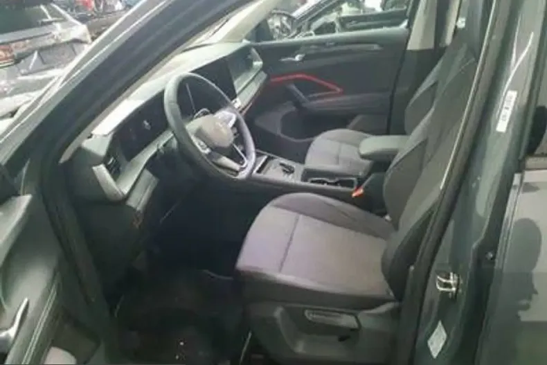 Volkswagen Tayron din 2025 cu 18.044 km - oferta VOL218778 - foto 3