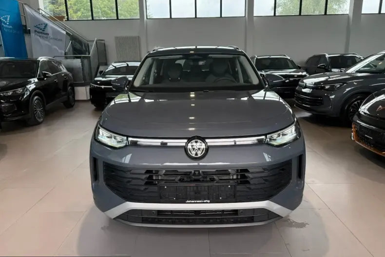 Volkswagen Tayron din 2025 cu 27.390 km - oferta VOL218780 - foto 3