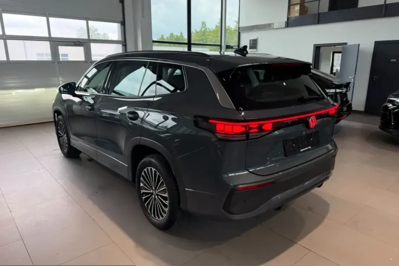 Volkswagen Tayron din 2025 cu 27.390 km - oferta VOL218780 - foto 4