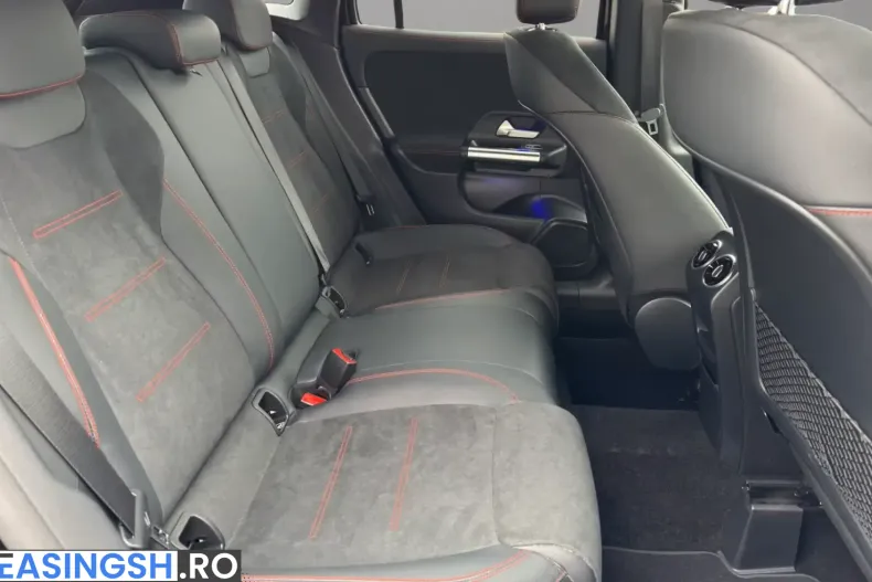 Mercedes-Benz GLA 200 (Clasa GLA) din 2023 cu 23.417 km - oferta MER218784 - foto 7