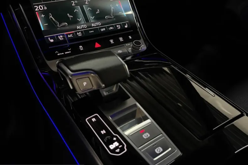 Audi A8 din 2022 cu 95.300 km - oferta AUD218787 - foto 28