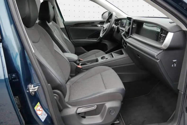Volkswagen Tayron din 2025 cu 25.362 km - oferta VOL218792 - foto 4