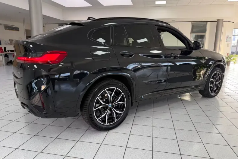 BMW X4 (Seria X) din 2025 cu 2.497 km - oferta BMW218793 - foto 3
