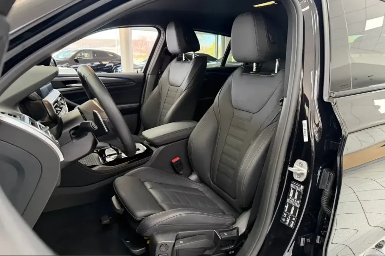 BMW X4 (Seria X) din 2025 cu 2.497 km - oferta BMW218793 - foto 8