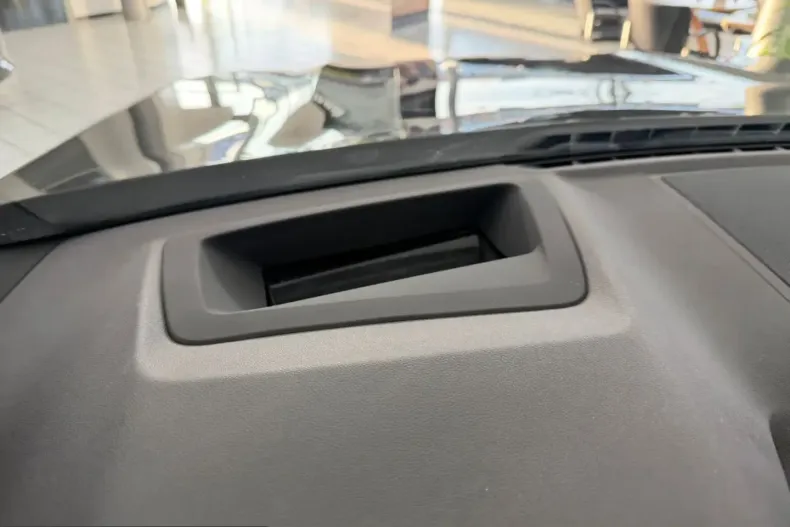 BMW X4 (Seria X) din 2025 cu 2.497 km - oferta BMW218793 - foto 12