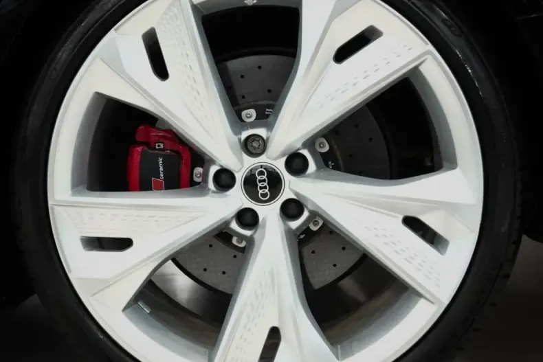 Audi RS7 din 2022 cu 73.480 km - oferta AUD218798 - foto 10