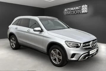 Mercedes-Benz GLC 300 din 2021 - oferta MER218801