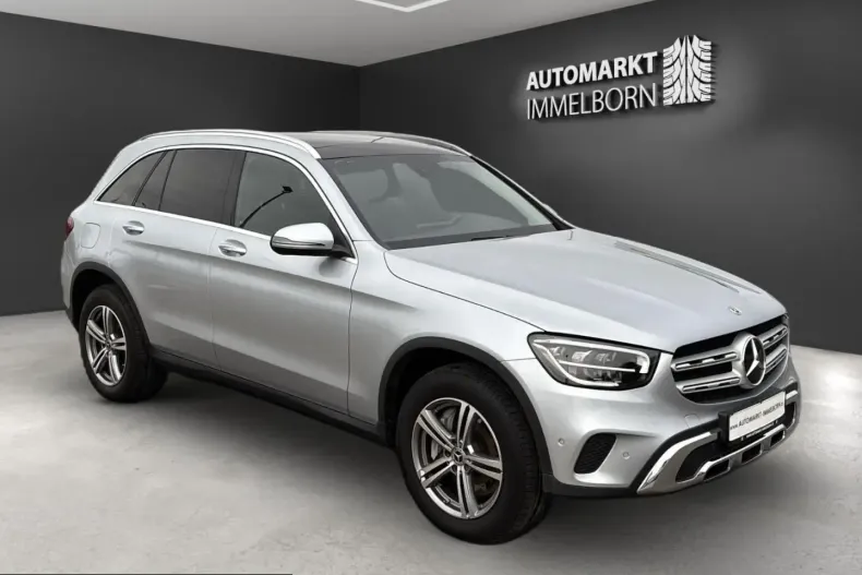 Mercedes-Benz GLC 300 (Clasa GLC) din 2021 cu 59.705 km - oferta MER218801 - foto 1