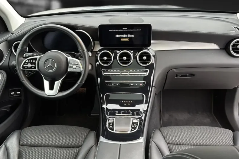 Mercedes-Benz GLC 300 (Clasa GLC) din 2021 cu 59.705 km - oferta MER218801 - foto 14